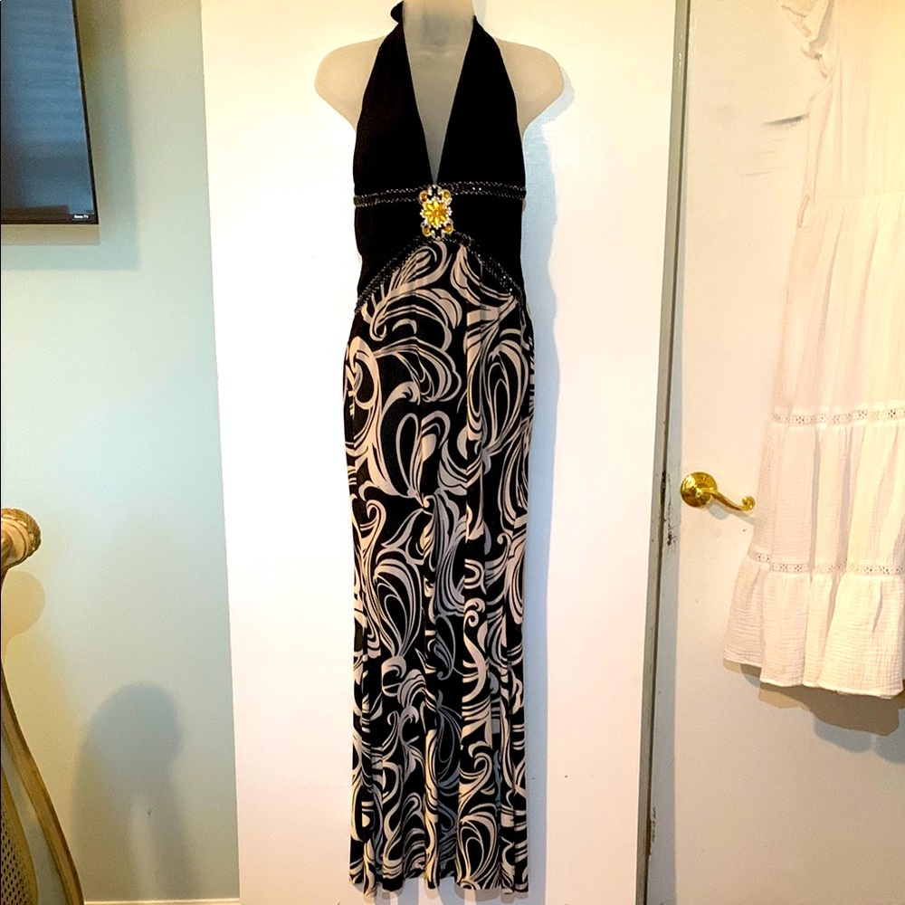 Ever Pretty Black and White Halter Maxi Gown